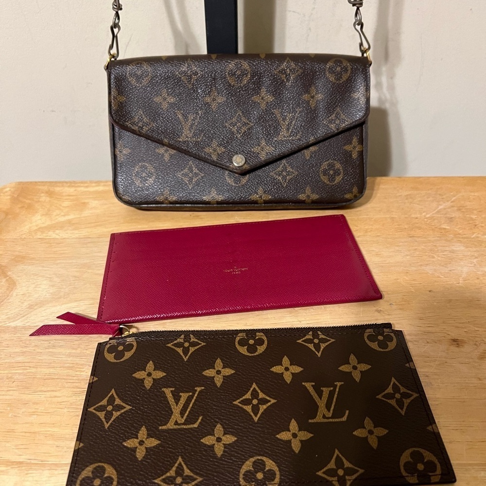 Louis Vuitton Monogram Felice Pochette w/Inserts